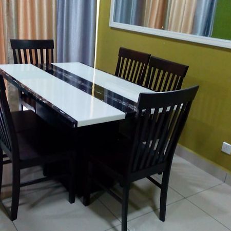 Mintsuite Homestay Πουτρατζάγια Εξωτερικό φωτογραφία